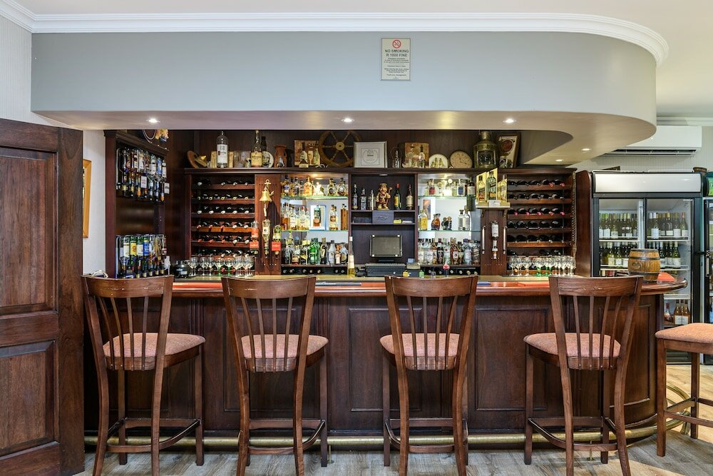 Фото Umthunzi Hotel & Conference