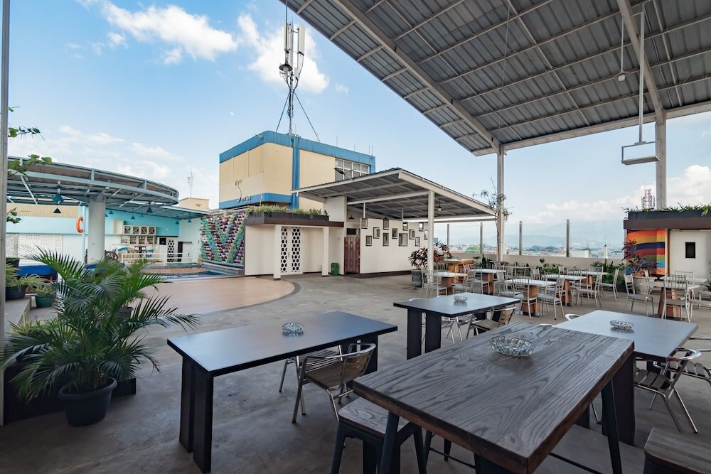 Фото RedDoorz Premium near Bandung Station