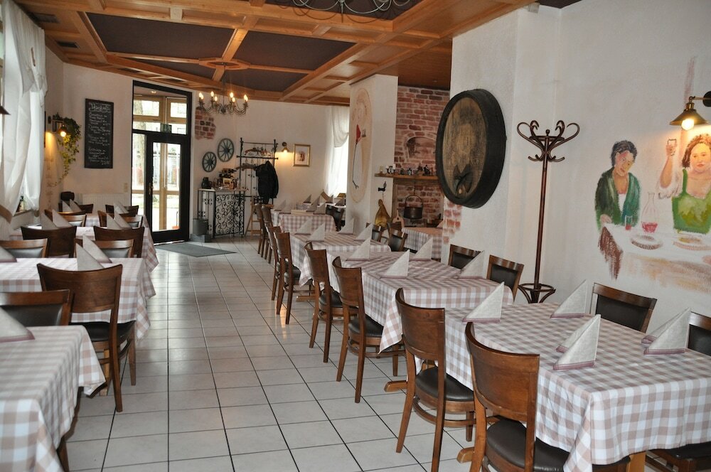 Фото Hotel Perlach Allee by Blattl