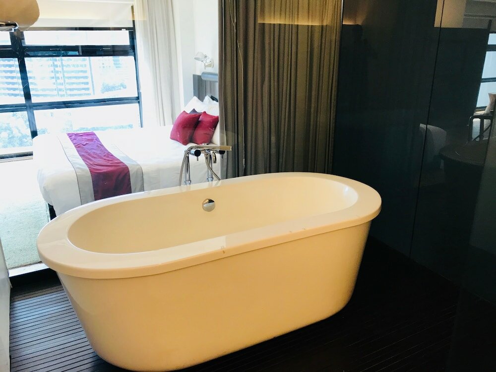 Фото Hotel Maya Kuala Lumpur