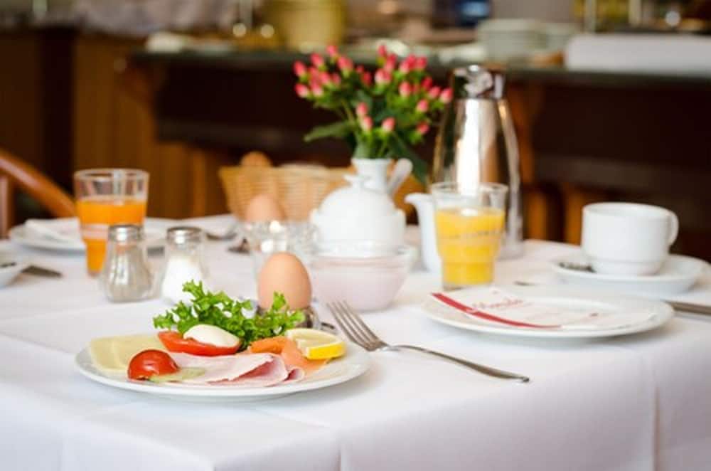 Фото Morada Hotel Gifhorn