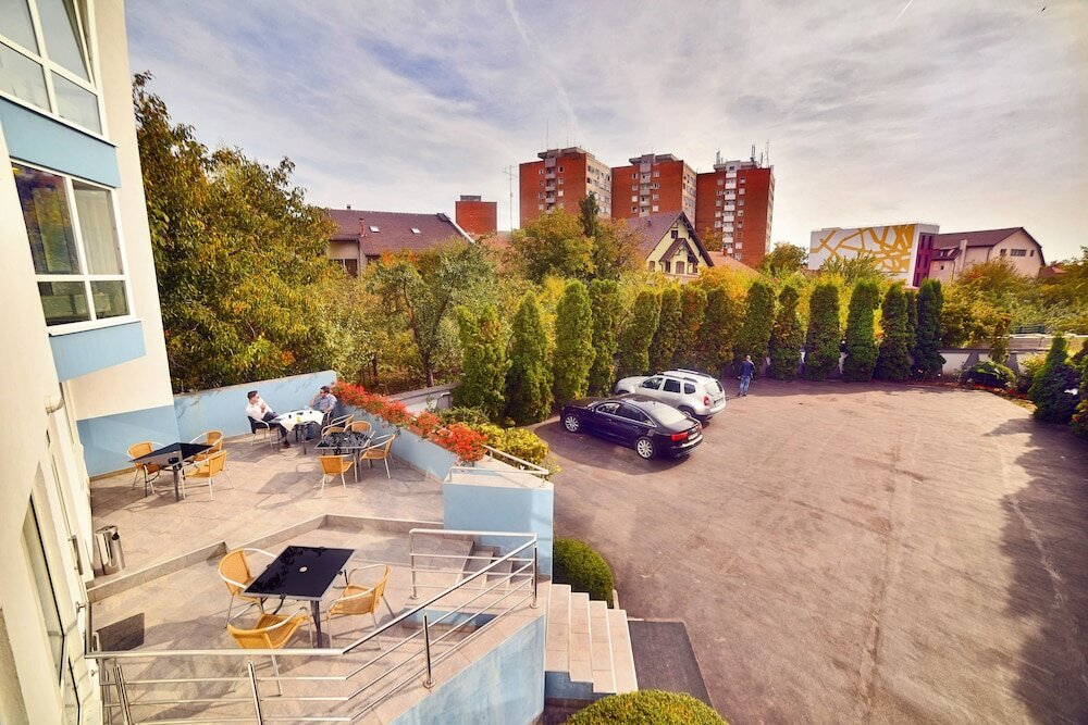 Фото President Hotel