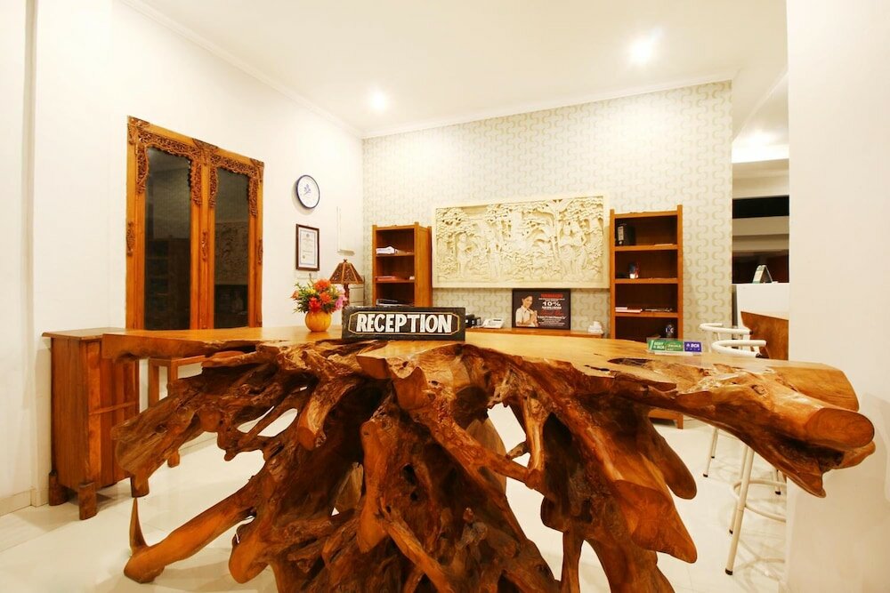 Фото Hotel Wahyu Dana