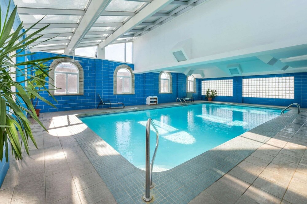 Фото Super 8 by Wyndham Niagara Falls NY