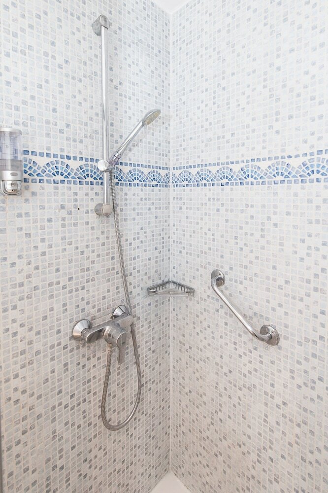 Фото Hotel Midi Zuid