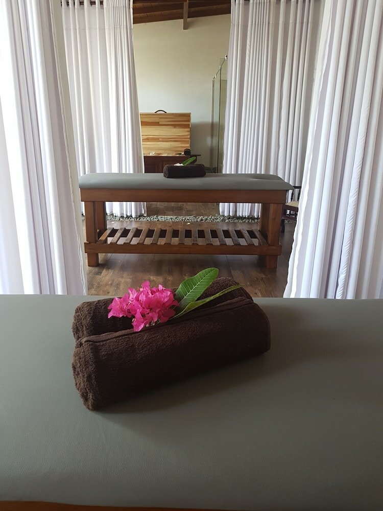 Фото Camelot Beach