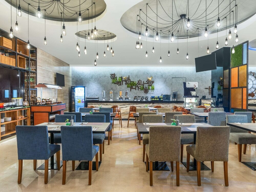 Фото Mercure Jakarta Cikini