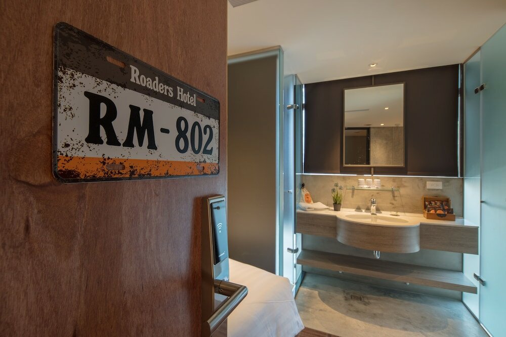 Фото Roaders Hotel Zhonghua