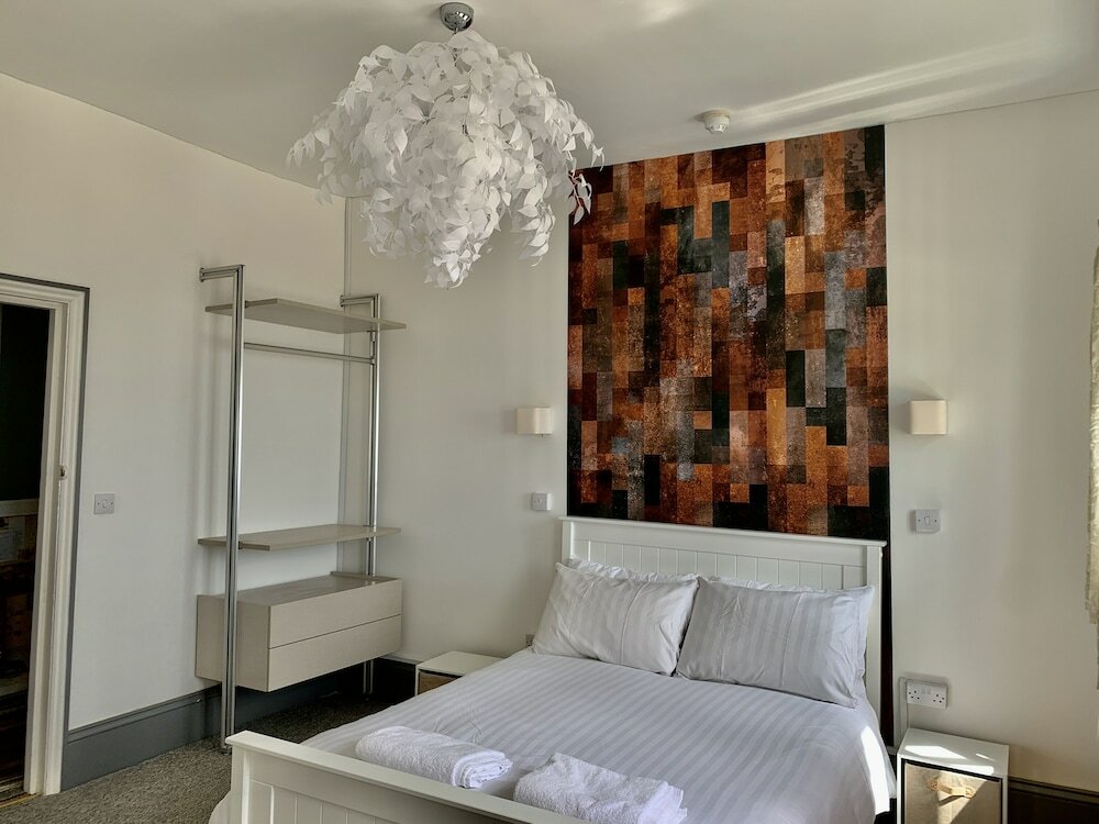 Фото The Waterfront Inn