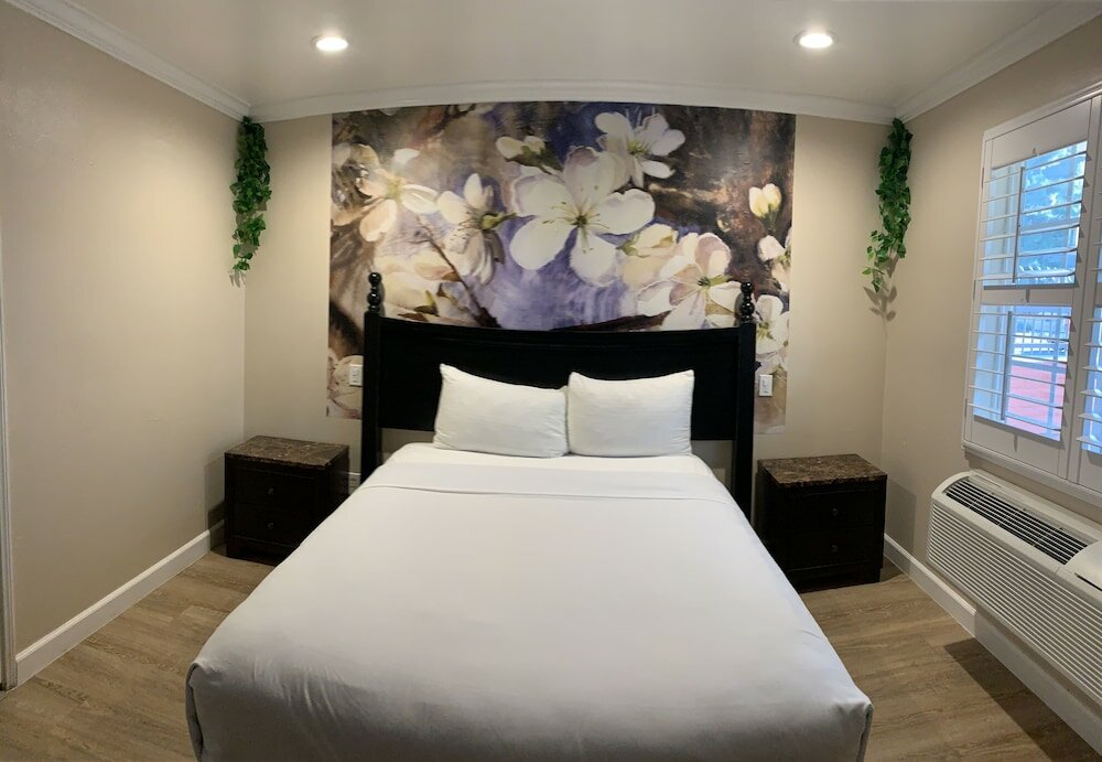 Фото Escondido Inn