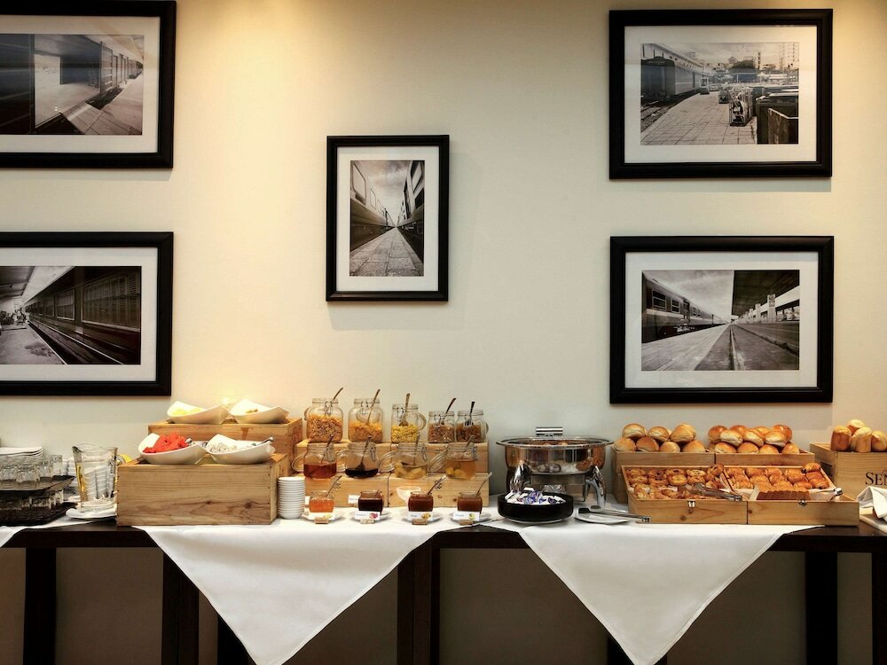 Фото Mercure Hanoi La Gare