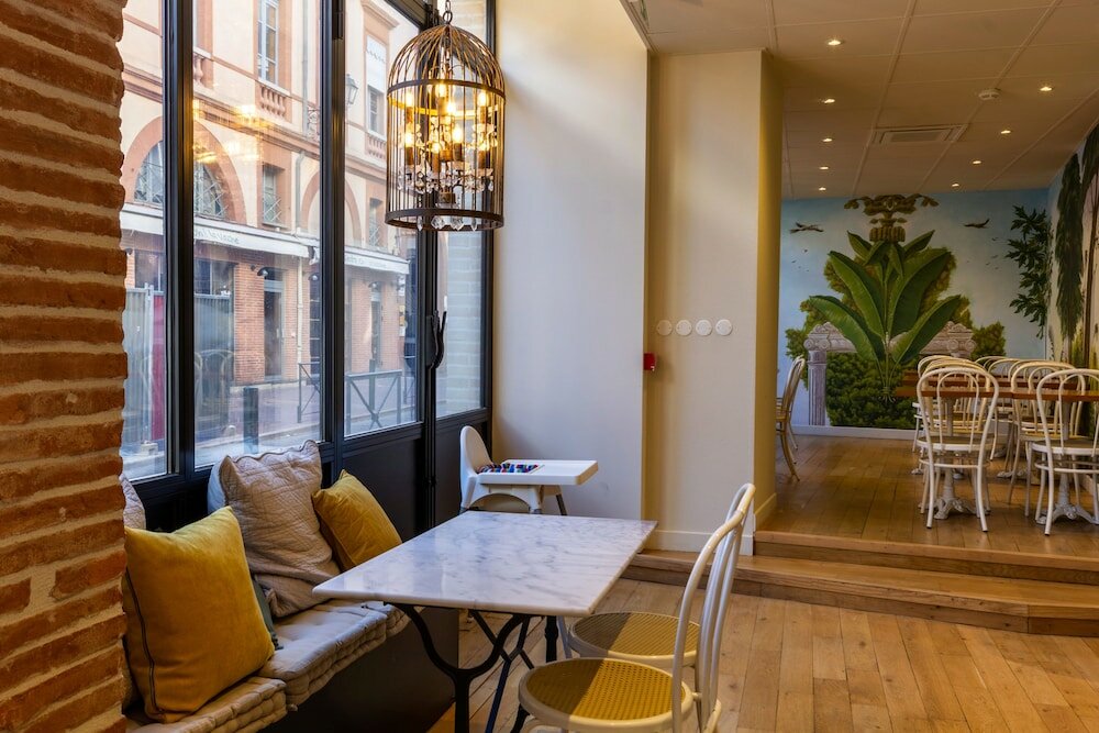 Фото Hotel De France