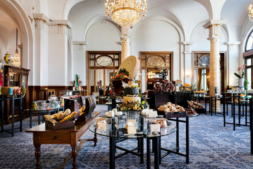 Фото Fairmont Le Montreux Palace