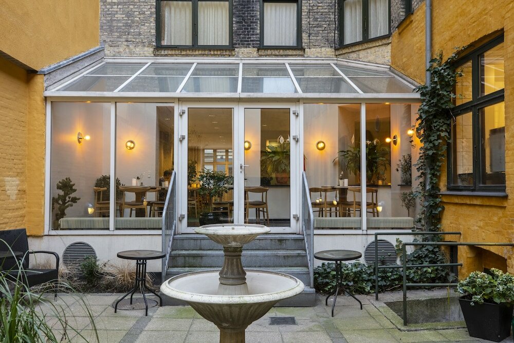 Фото отеля 3