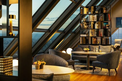 Гостиница Grand Hotel Millennium Sofia в Софии