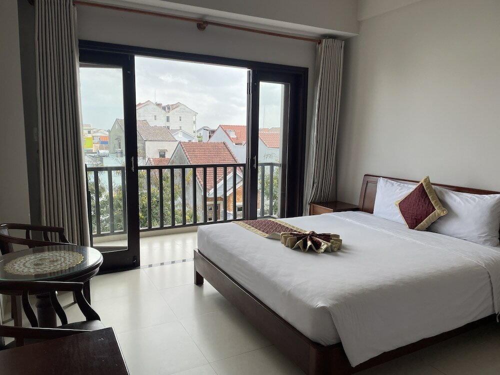 Фото Sunshine Hotel