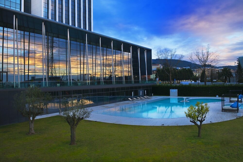Фото Melia Braga Hotel & SPA