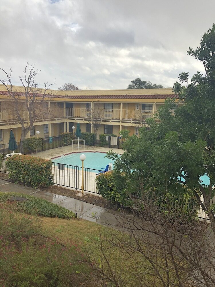 Фото La Quinta Inn by Wyndham Austin Oltorf