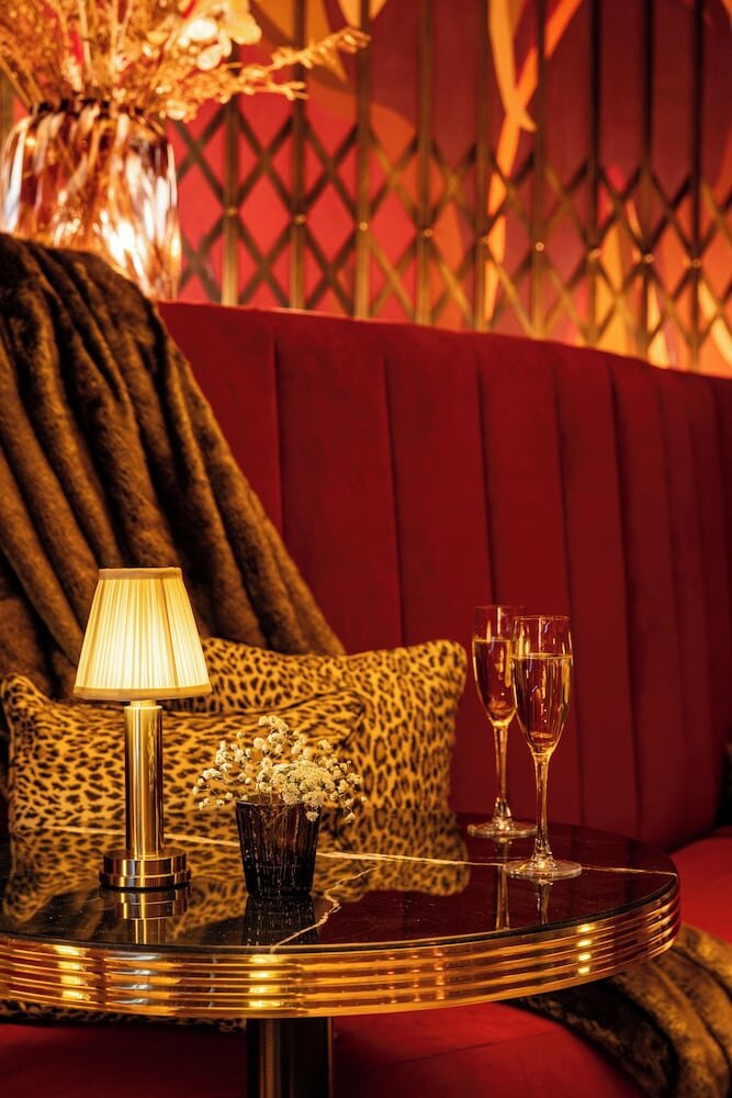 Фото Virgin Hotels Glasgow