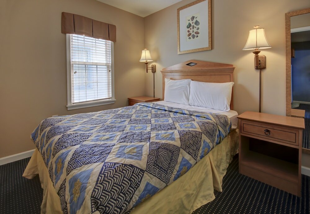 Фото Ambassador Inn