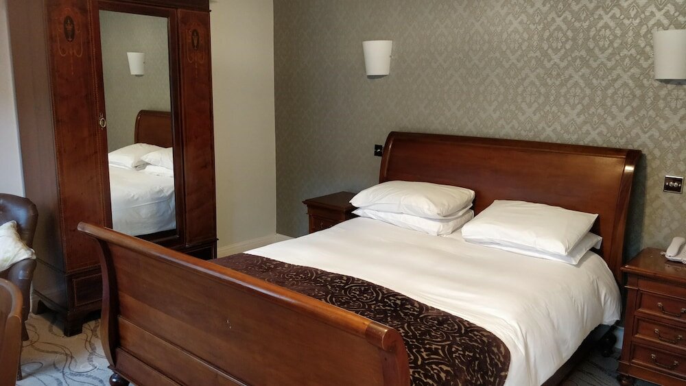 Фото The Spread Eagle Hotel