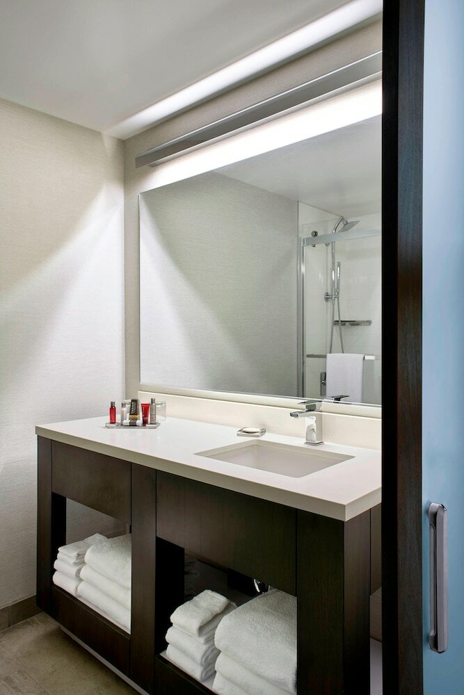 Фото Marriott Cincinnati Airport