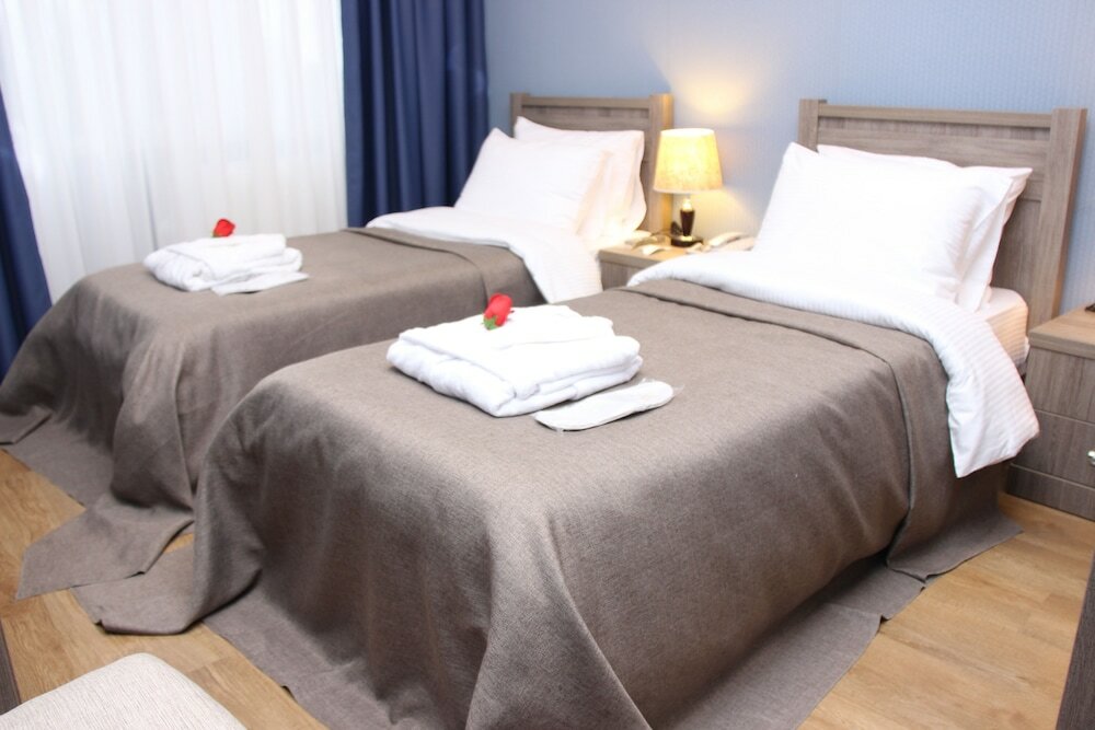 Фото Отель Monopoli Кутаиси