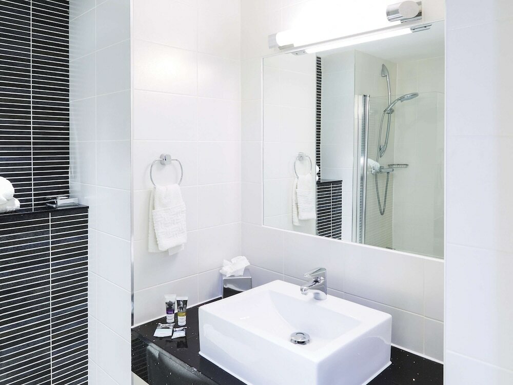 Фото Mercure St Helens