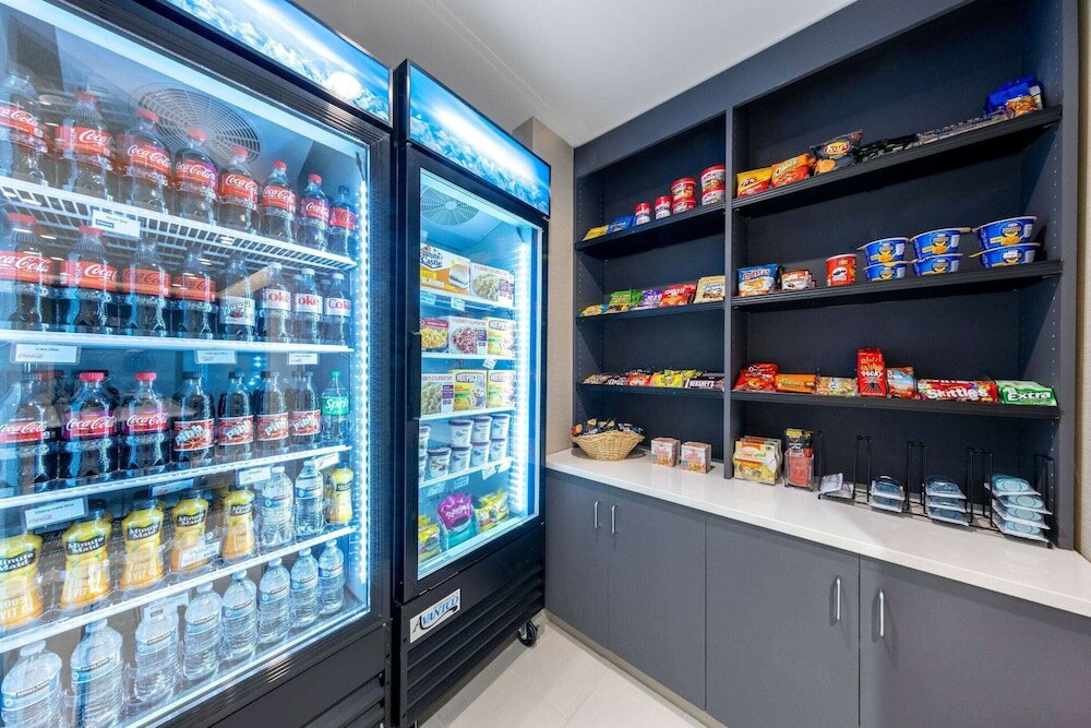 Фото La Quinta Inn by Wyndham Lynnwood