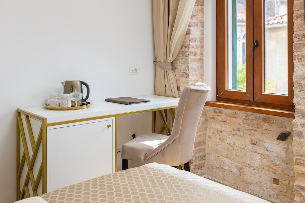 Фото Le Premier Rooms