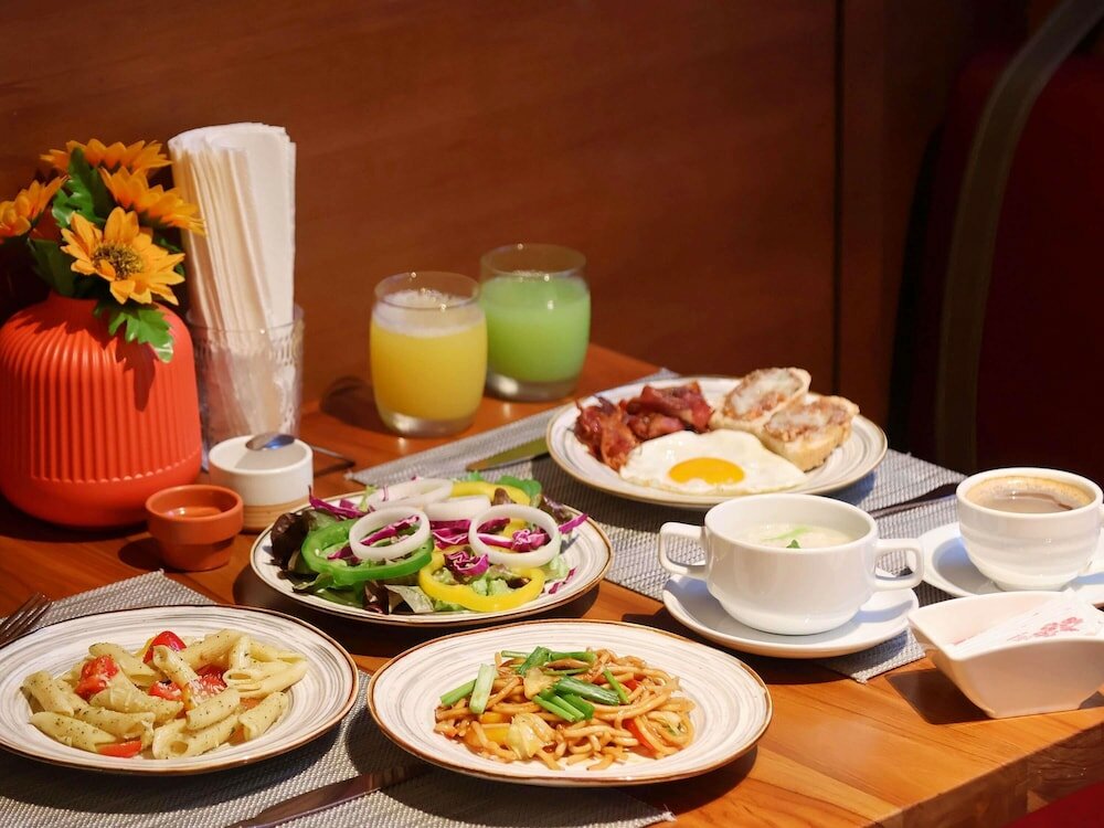 Фото Novotel Living Bangkok Sukhumvit Legacy