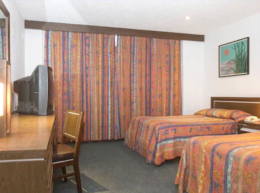 Фото Corinto Hotel