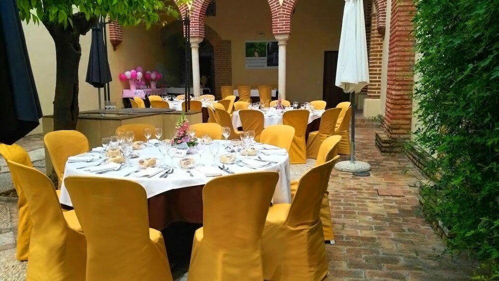 Фото Hospedería Convento de Santa Clara