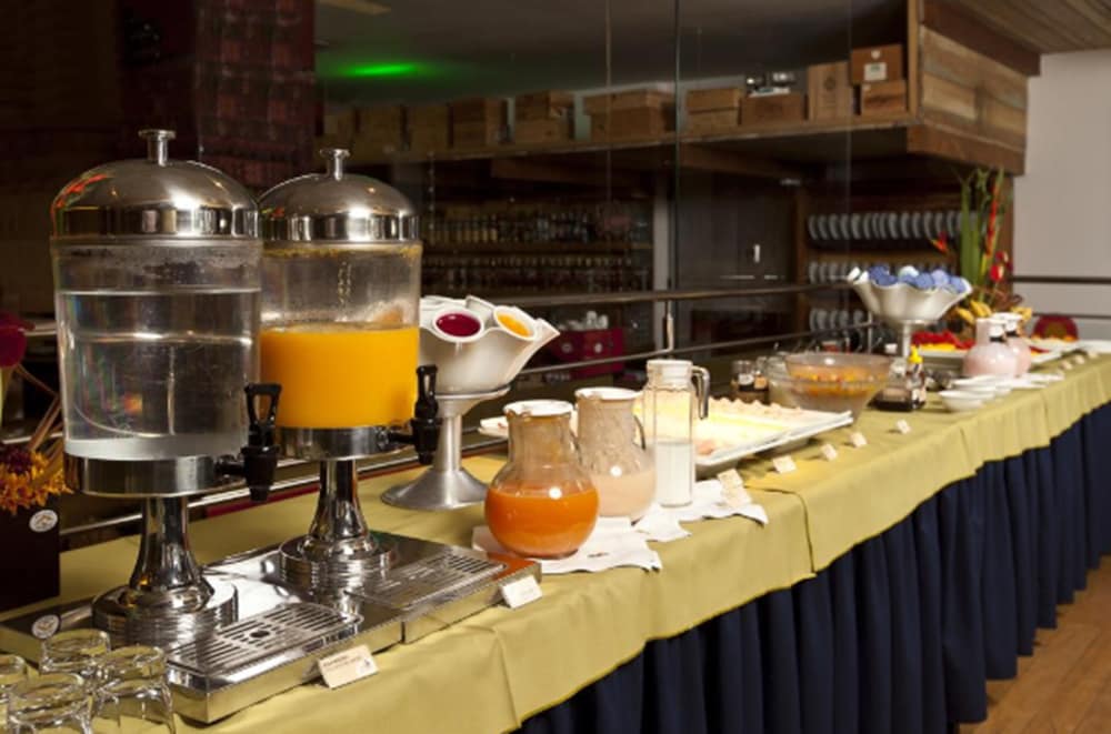 Фото ESuítes Campos dos Goytacazes