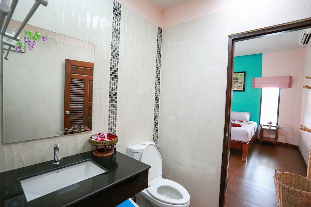 Фото Sang Aroon Bungalow