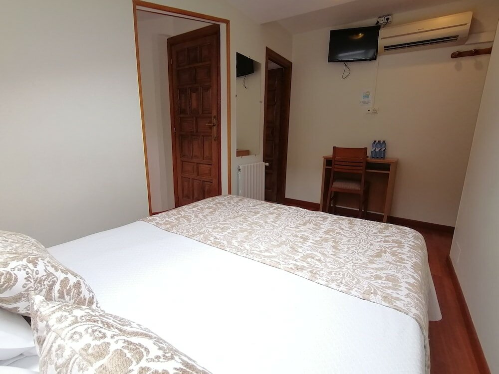 Фото Hostal Anosa Casa