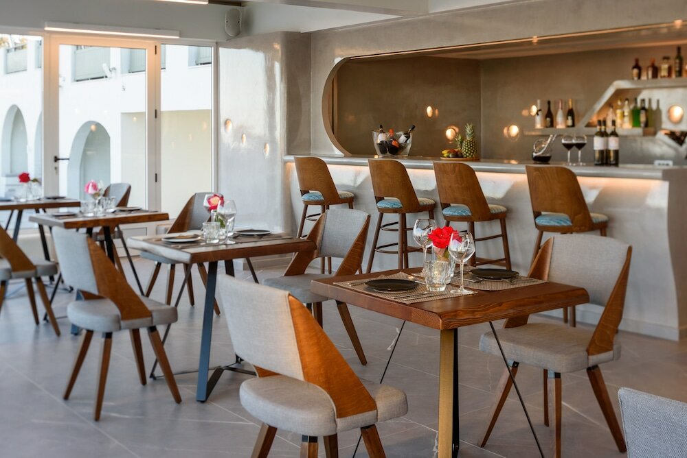 Фото Elements of Caldera Suites