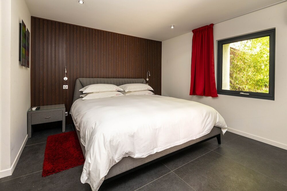 Фото The Address