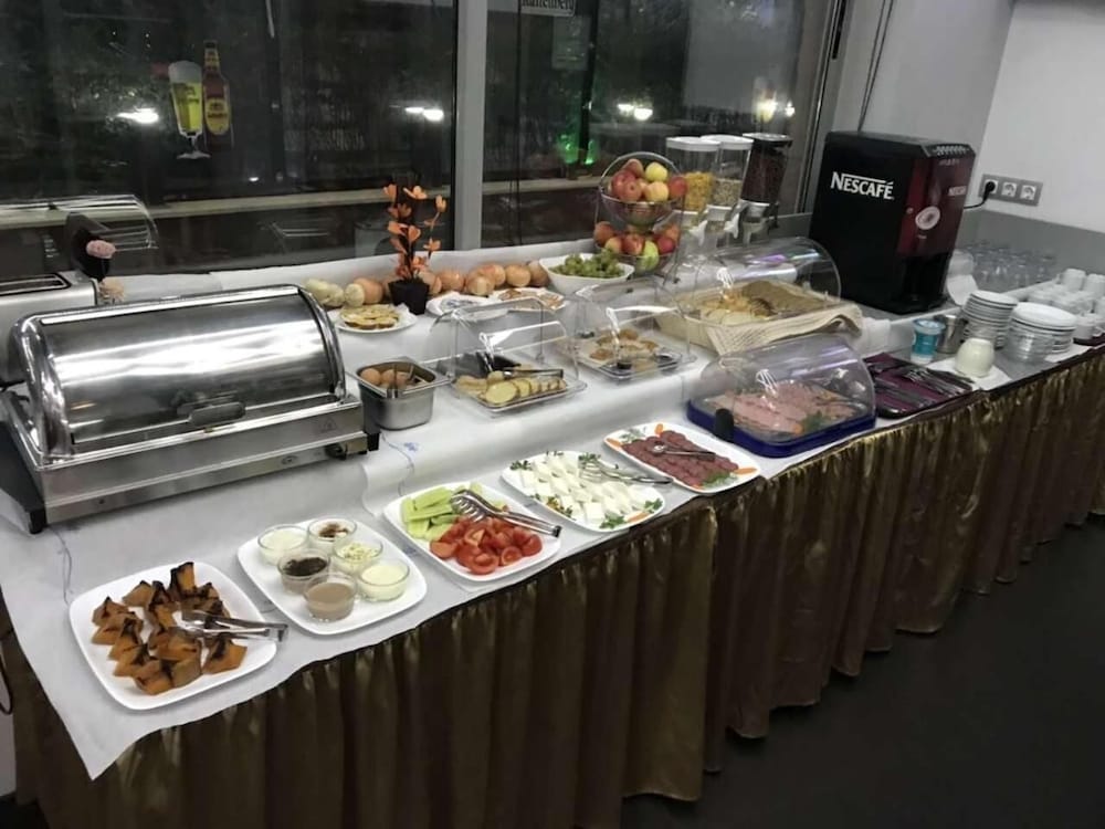 Фото Elate Plaza Business Hotel