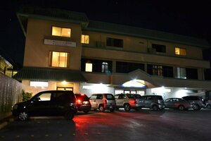 Гостиница West Plaza Hotel Desekel