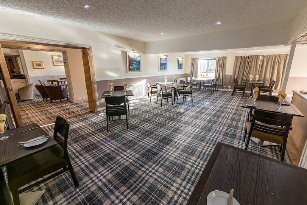 Фото Castletown Hotel