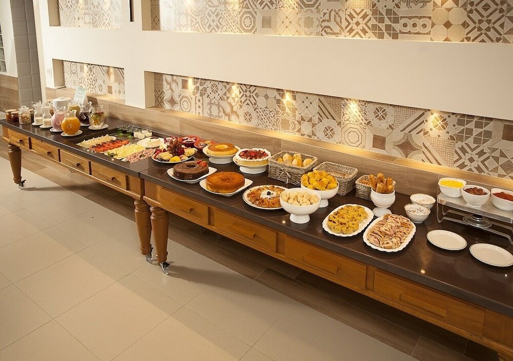 Фото Alves Hotel