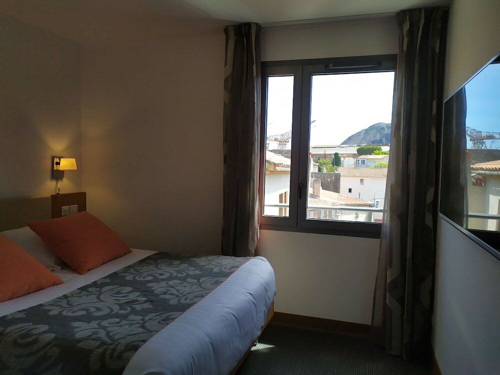 Фото Best Western Premier Vieux-Port Hotel