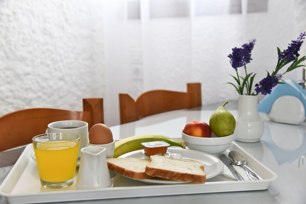 Фото Holiday Beach Resort