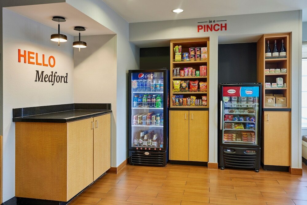 Фото TownePlace Suites by Marriott Medford