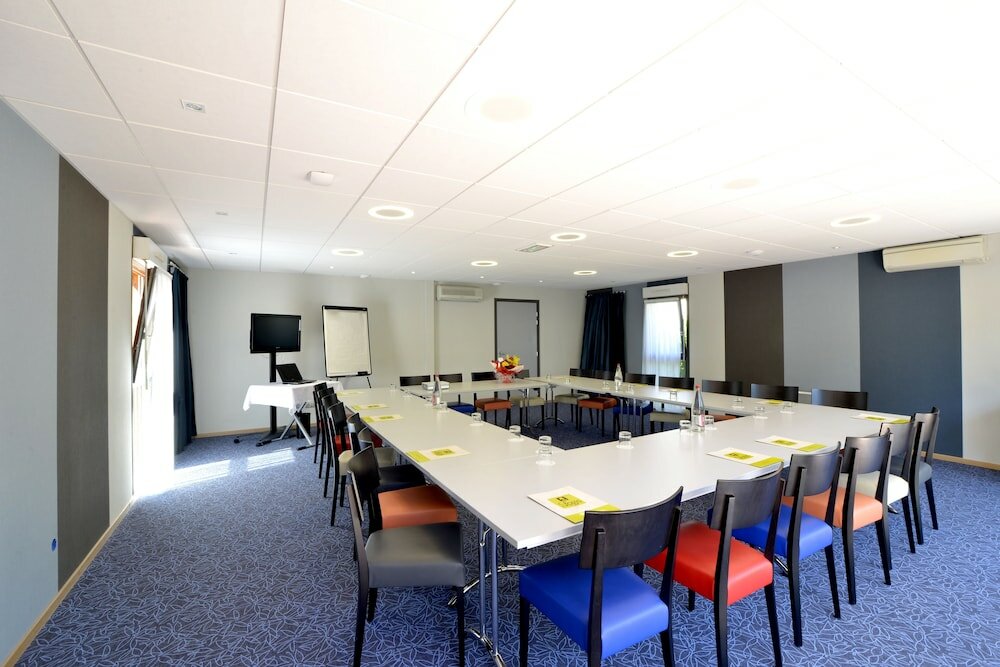 Фото Logis Hôtel Victor Hugo & SPA