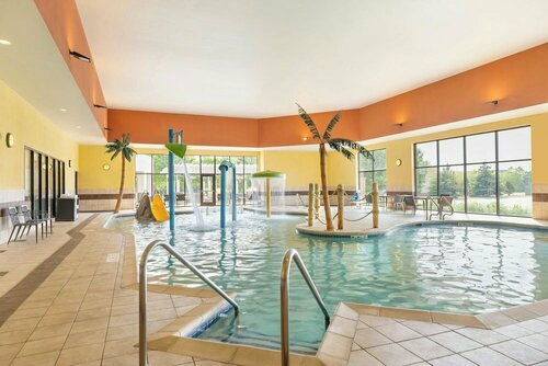 Гостиница Courtyard by Marriott Madison West Middleton в Миддлтоне