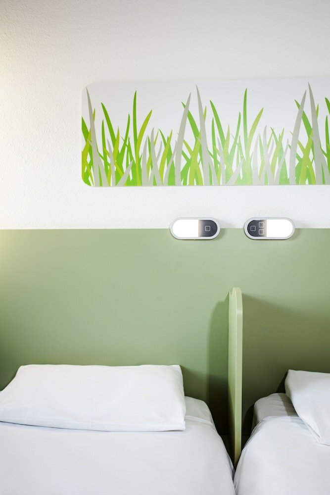 Фото Ibis budget London Hounslow