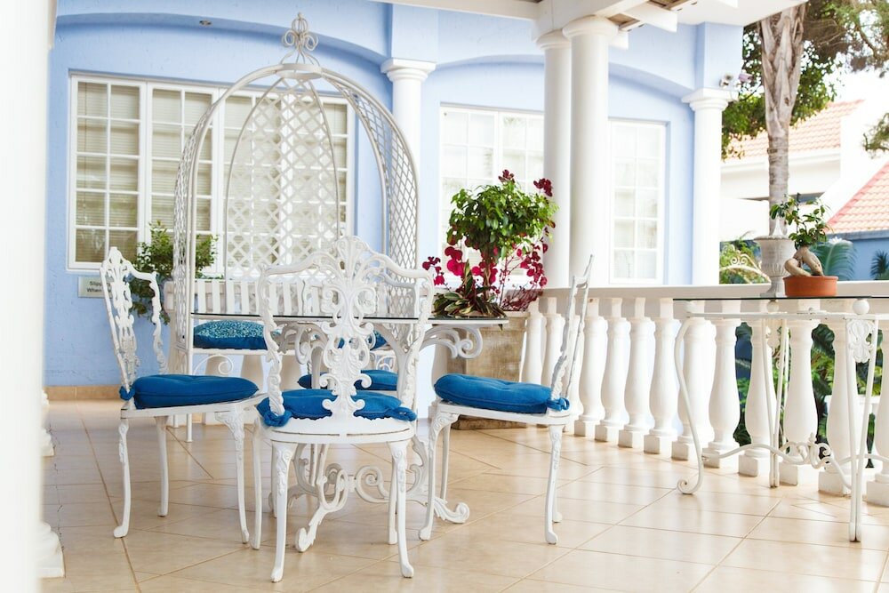 Фото The Angel’s Place Boutique Hotel