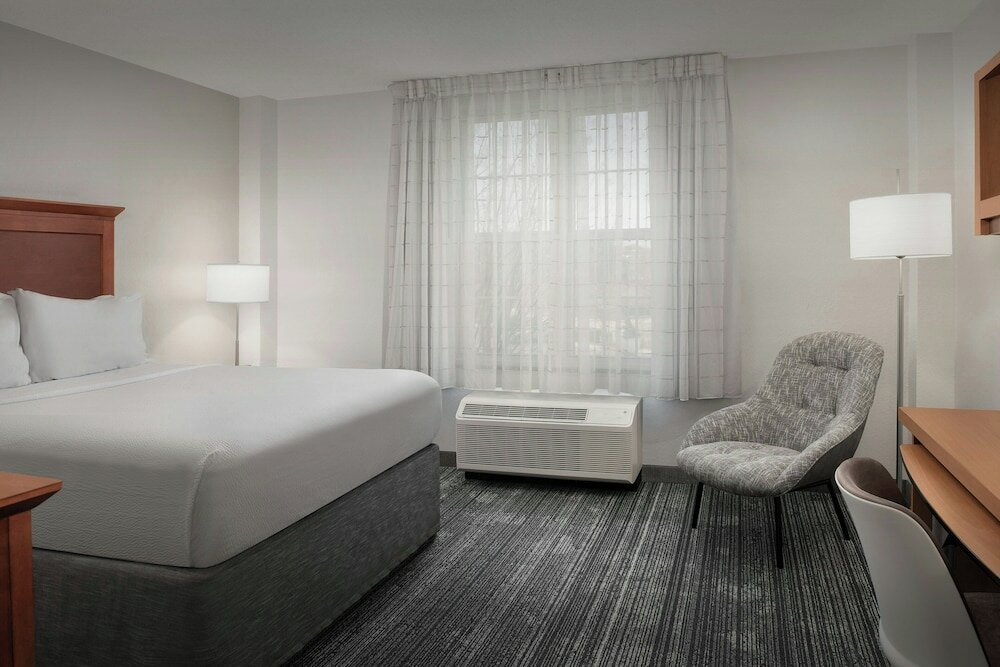 Фото TownePlace Suites by Marriott Suffolk Chesapeake